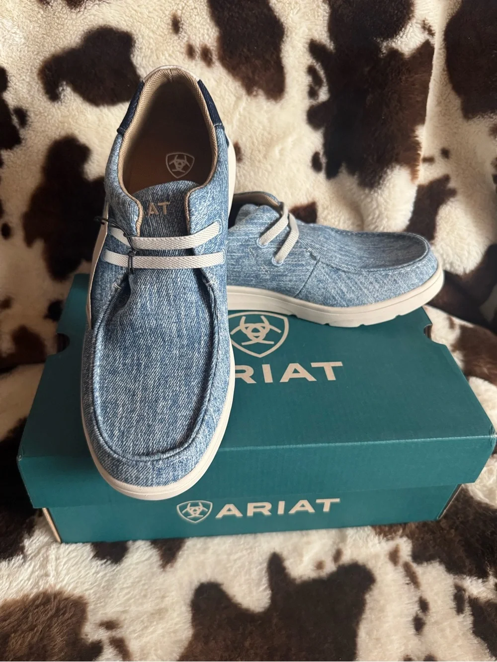 Ariat Kids Hilo Washed Denim Casual Blue Slip-On Sneakers